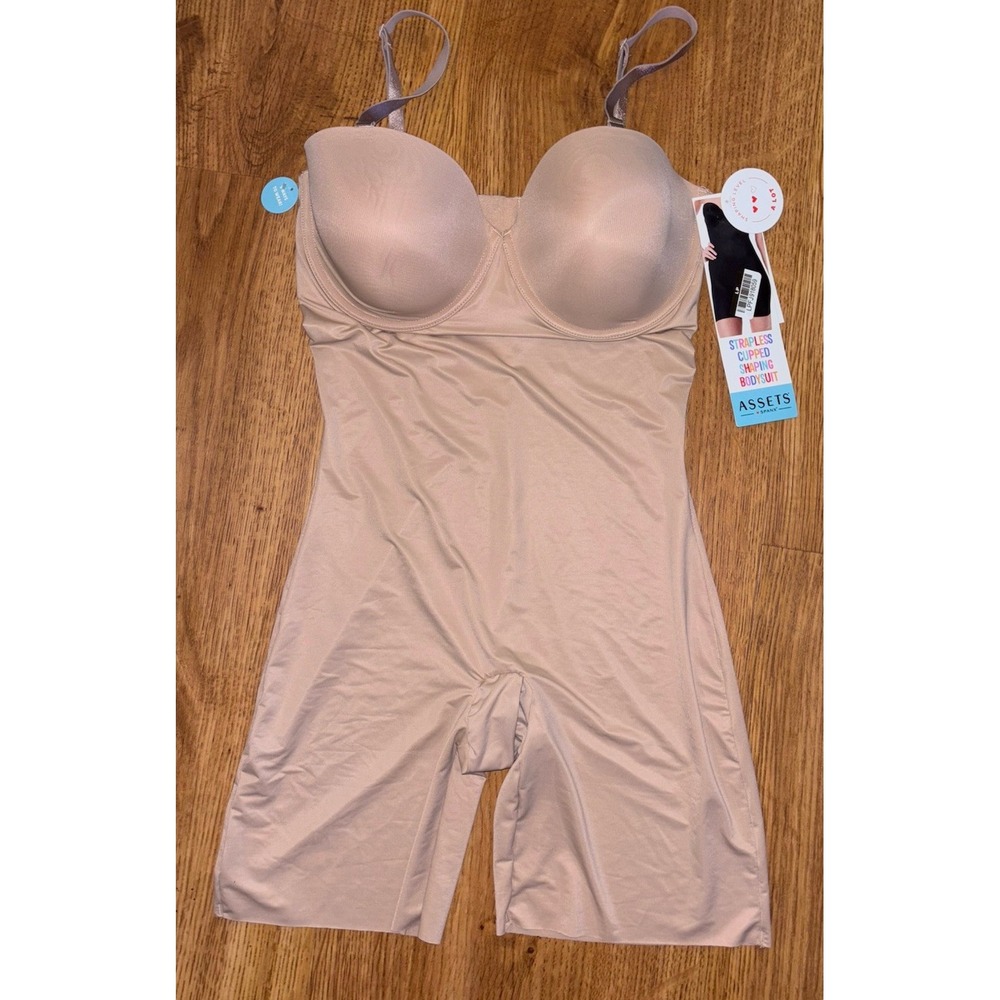 Assets By Spanx Women's Strapless Cupped Shaping Midthigh Bodysuit Large Beige